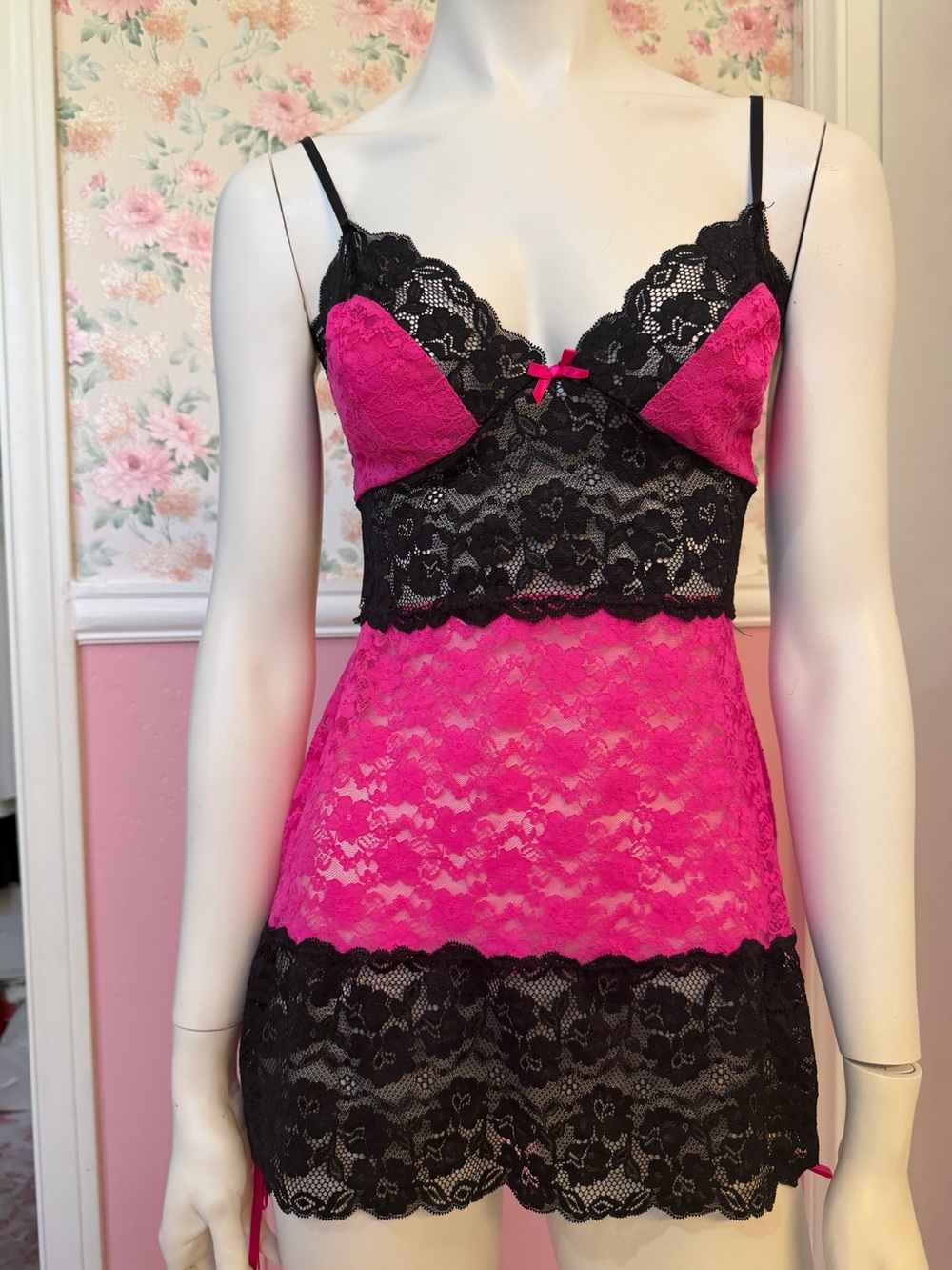 In Bloom Black & Fuchsia Lace Chemise with Bow Detail